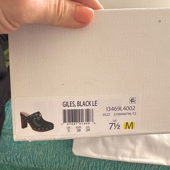 VERONICA BEARD Giles clogs 7.5 NWT - Picture 10 of 10